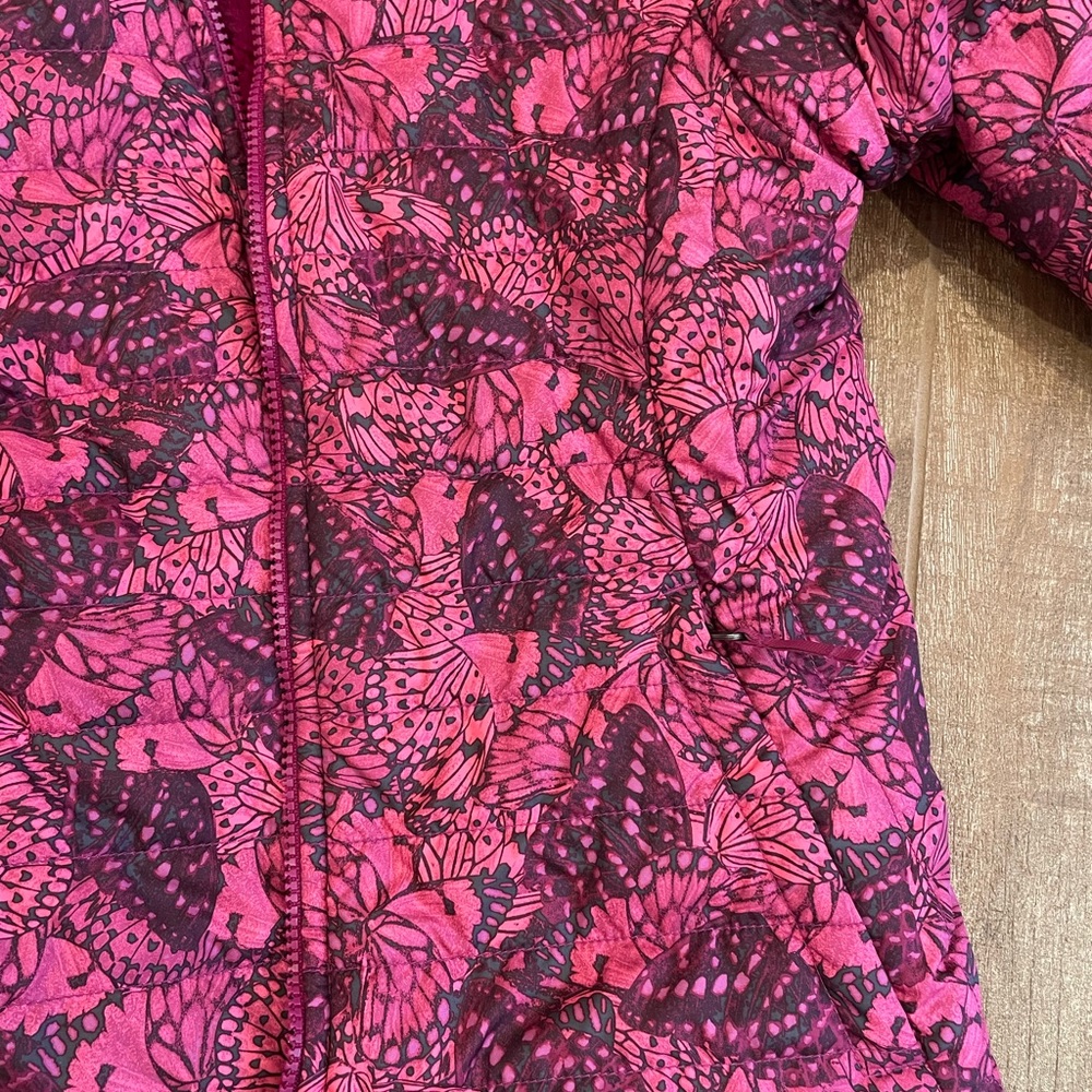 The North Face Cute reversible coat. kids 14/16 LG sides:butterfly/long fleece - Picture 5 of 8